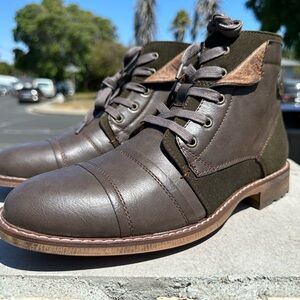 Steve Madden Sigmund Leather Ankle Boots Layered Size 8 Lace-up NWOT
